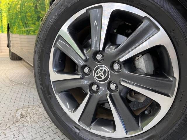 Toyota VOXY 2020-02 17640-13