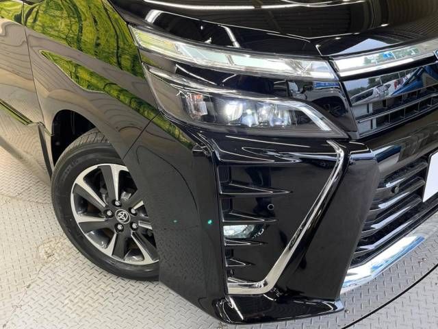 Toyota VOXY 2020-02 17640-12