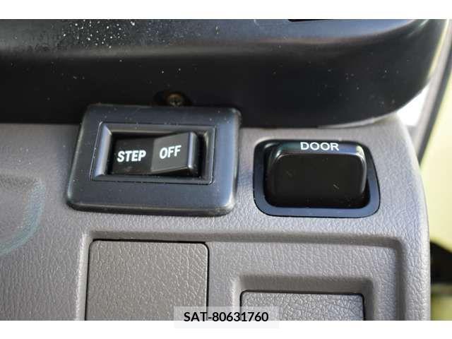 Toyota COASTER 2006-04 212821-11