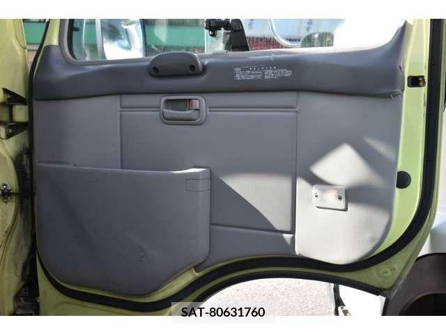 Toyota COASTER 2006-04 212821-7