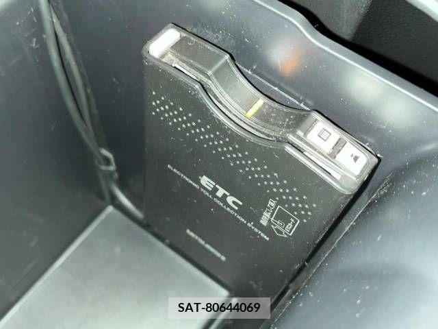 Suzuki SPACIA 2017-08 285768-5