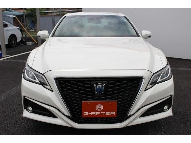 Toyota CROWN SEDAN 2018-11 5857-6