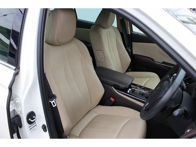 Toyota CROWN SEDAN 2018-11 5857-15