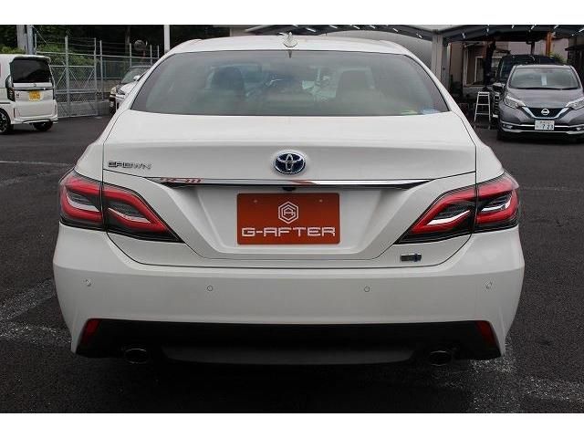 Toyota CROWN SEDAN 2018-11 5857-8
