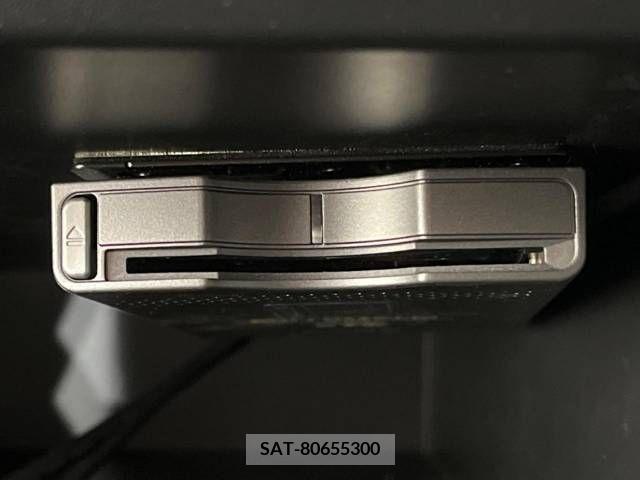 Nissan NOTE 2012-09 255070-5