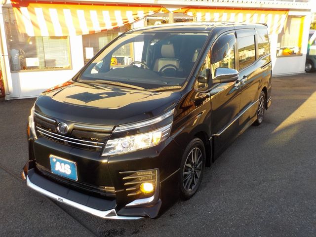 Toyota VOXY 2016-04 24935-0