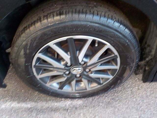 Toyota VOXY 2016-04 24935-10