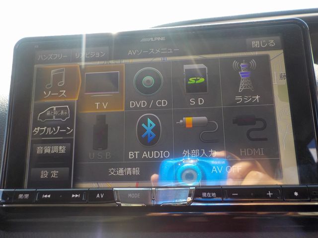 Toyota VOXY 2016-04 24935-26