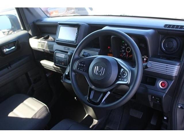 Honda N-VAN 2019-04 9732-9