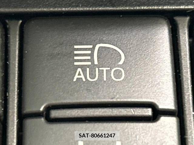 Toyota SIENTA 2019-09 285024-7