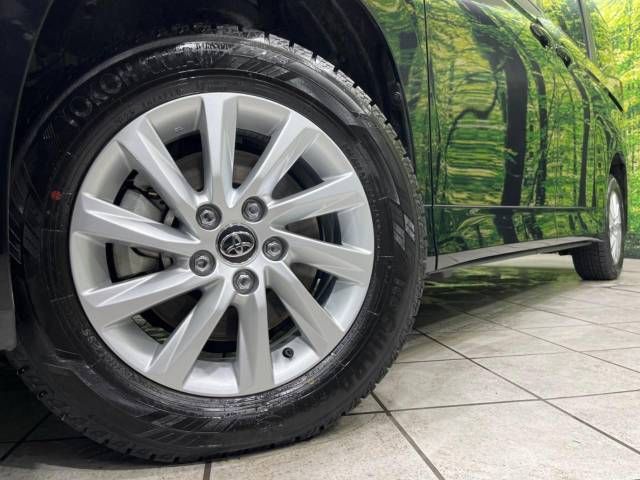 Toyota NOAH 2022-12 193652-13