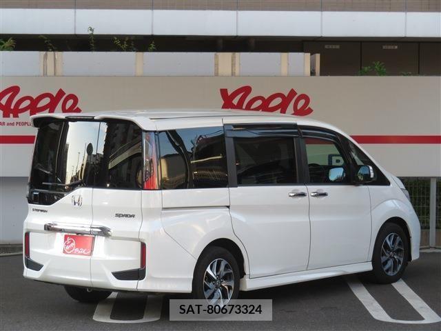 Honda STEP WGN 2017-09 324686-1