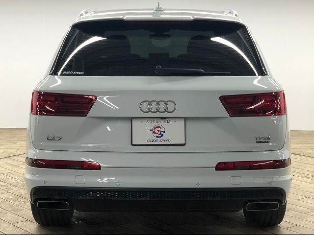 Audi Q7 2017-02 22421-12