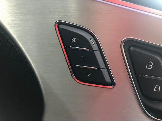 Audi Q7 2017-02 22421-5