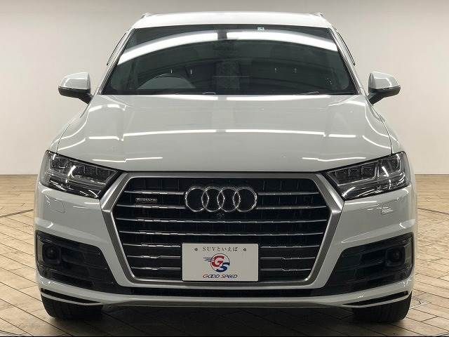 Audi Q7 2017-02 22421-11