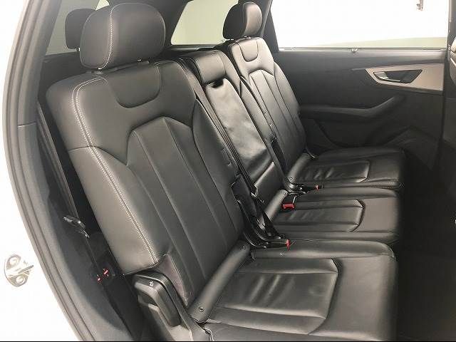 Audi Q7 2017-02 22421-9