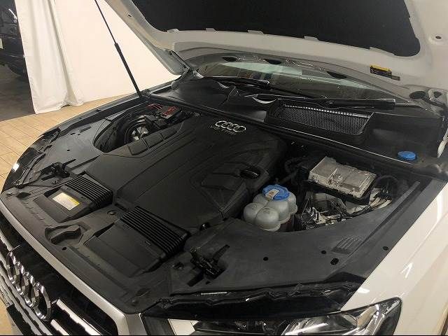Audi Q7 2017-02 22421-19