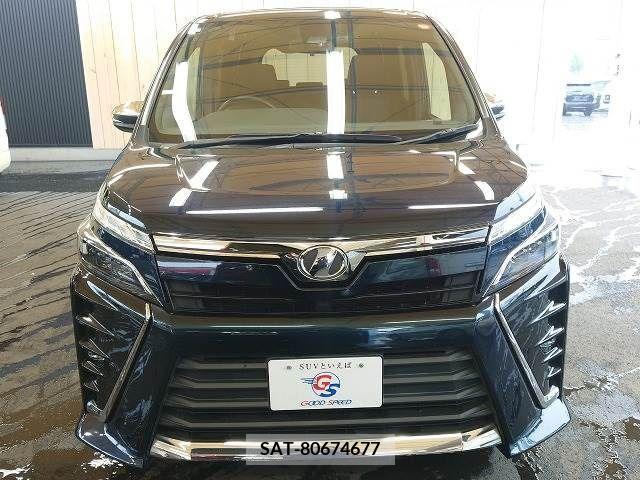 Toyota VOXY 2018-10 370391-12