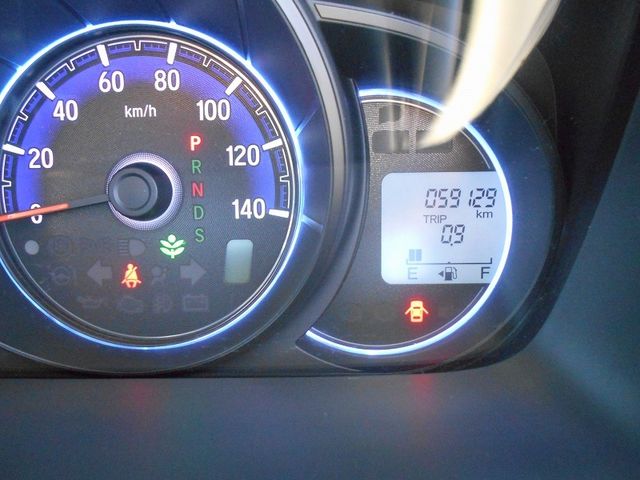 Honda N-WGN 2015-09 10729-11