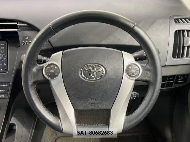 Toyota PRIUS 2011-07 328570-11
