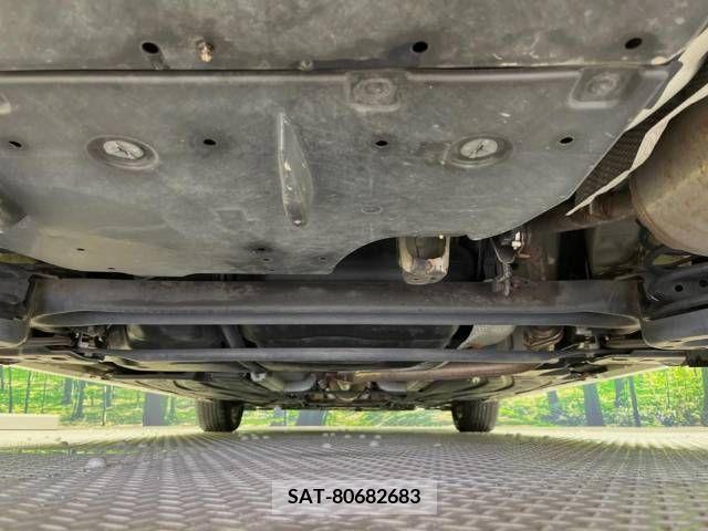 Toyota PRIUS 2011-07 328570-19