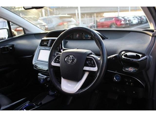 Toyota PRIUS 2016-03 193135-13