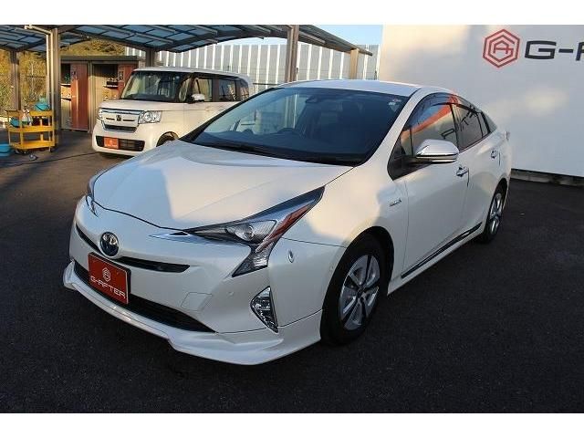Toyota PRIUS 2016-03 193135-9