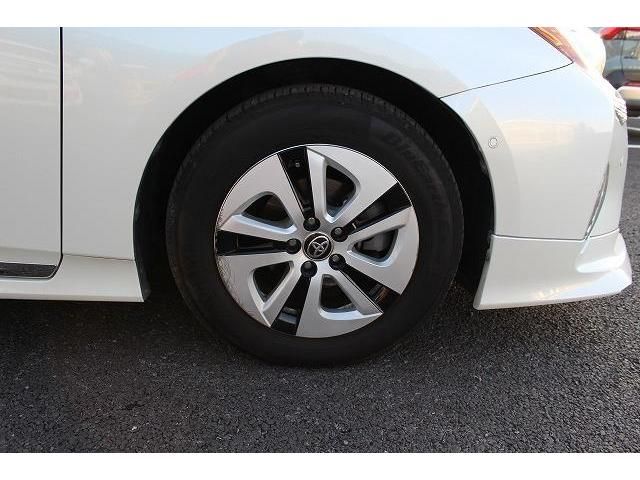 Toyota PRIUS 2016-03 193135-12
