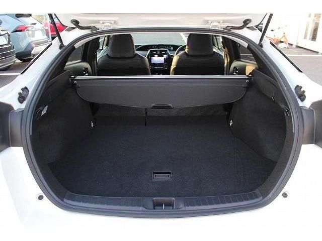 Toyota PRIUS 2016-03 193135-17