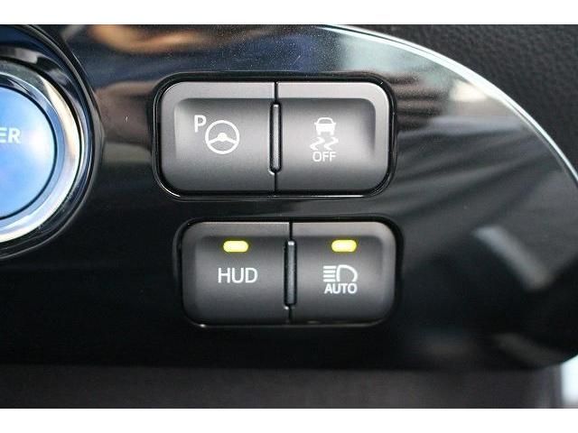 Toyota PRIUS 2016-03 193135-6