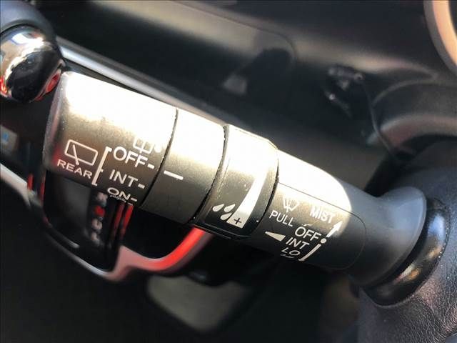 Honda N BOX CUSTOM 2016-10 190727-14