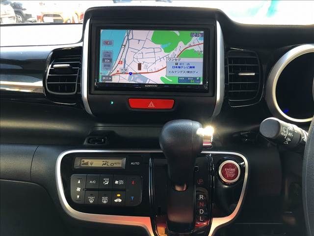 Honda N BOX CUSTOM 2016-10 190727-11