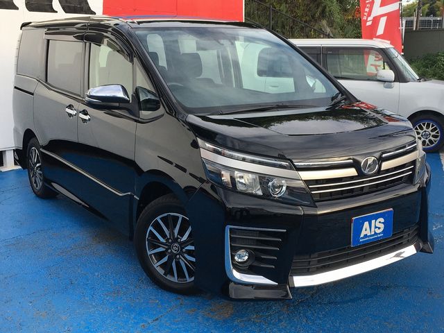 Toyota VOXY 2016-08 6828-2