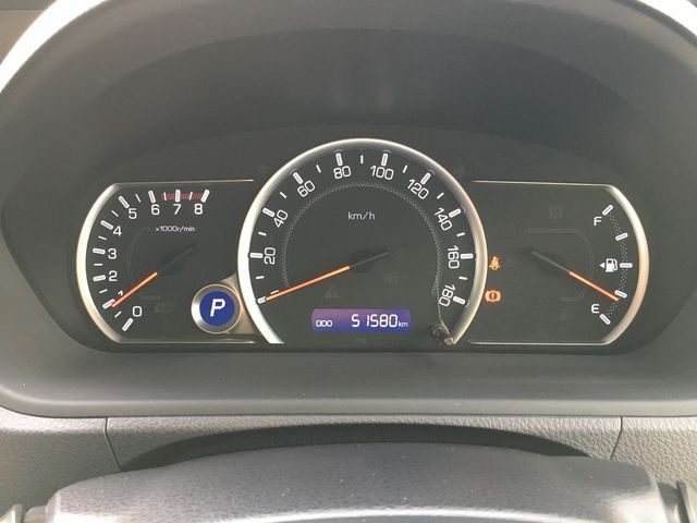 Toyota VOXY 2016-08 6828-21