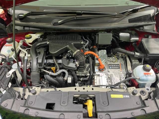 Nissan AURA 2021-11 181846-19