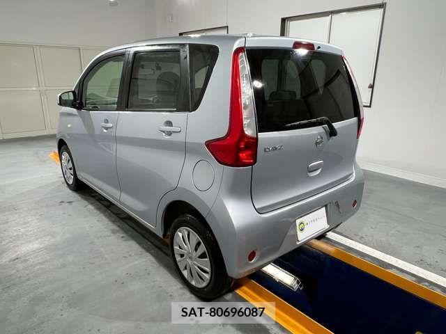 Nissan DAYZ 2013-09 244589-5