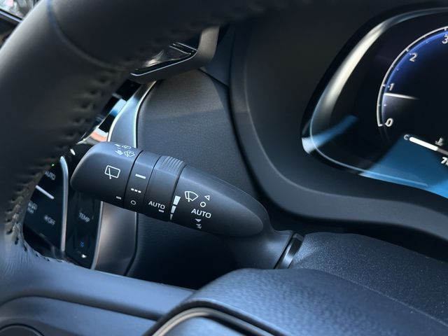 Toyota HARRIER 2023-12 6438-15