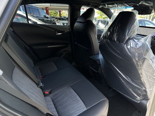 Toyota HARRIER 2023-12 6438-19