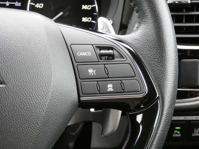 Mitsubishi OUTLANDER 2019-10 16476-18