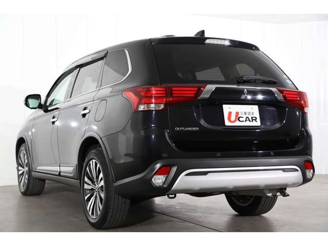 Mitsubishi OUTLANDER 2019-10 16476-19