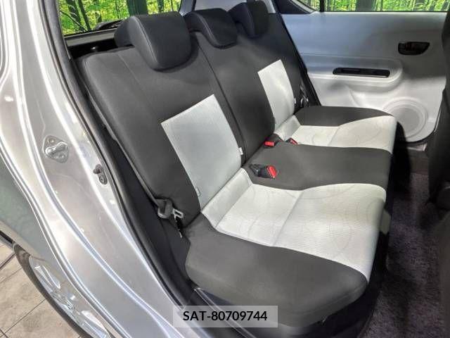 Toyota AQUA 2013-05 356199-9