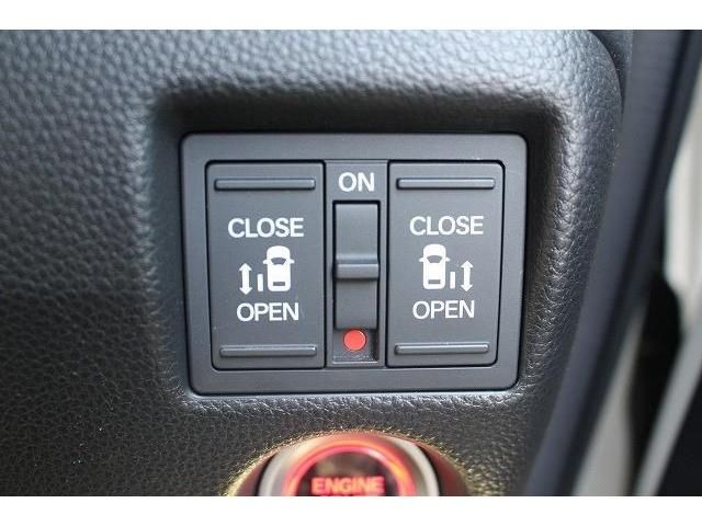 Honda N BOX CUSTOM 2018-01 193672-5