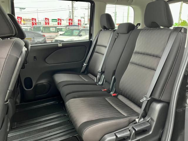 Nissan SERENA 2020-06 195581-23
