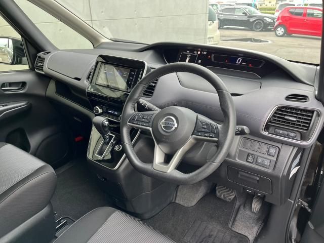 Nissan SERENA 2020-06 195581-19