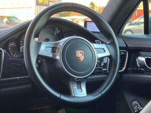 Porsche PANAMERA 2013-05 182028-10