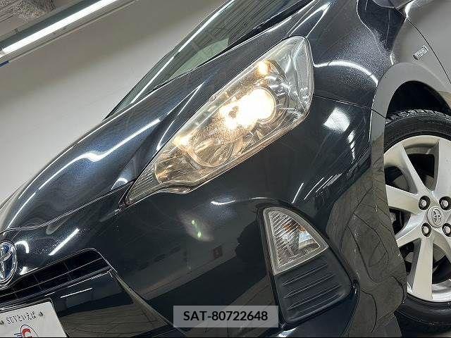 Toyota AQUA 2013-12 213061-9