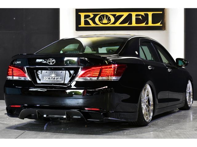 Toyota CROWN SEDAN 2013-06 4528-13