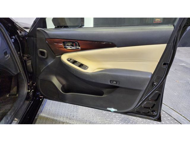 Toyota CROWN SEDAN 2013-06 4528-25