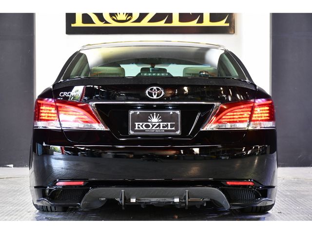 Toyota CROWN SEDAN 2013-06 4528-12