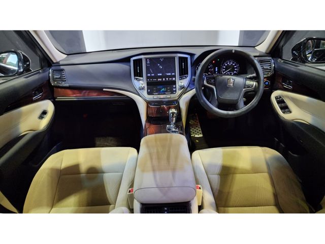 Toyota CROWN SEDAN 2013-06 4528-16